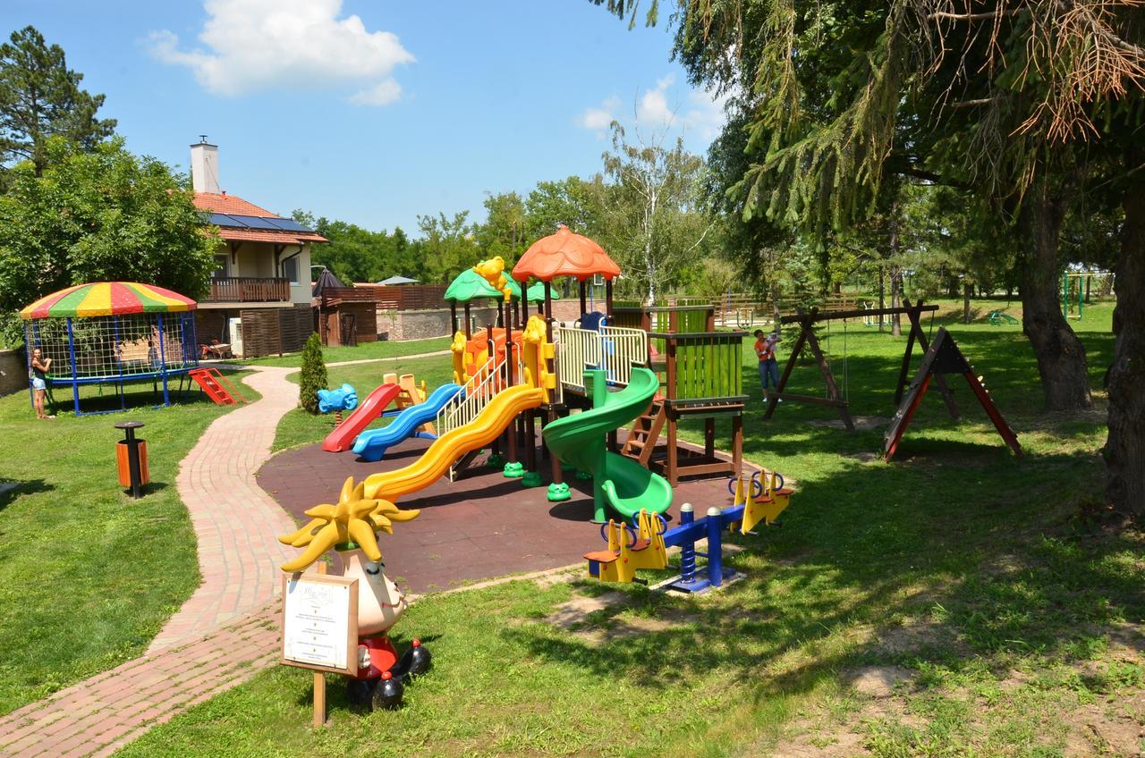 Temerin Hotel Moja Carda מראה חיצוני תמונה